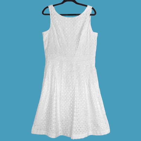 WHBM White Mini Dress Size 12 - Picture 2 of 10
